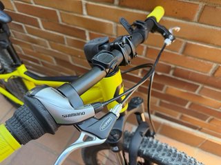 Bicicleta Scott Scale 24 2021 NUEVA