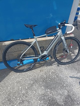 Megamo Kansas Gris Eléctrica