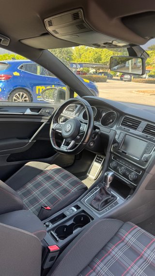 Volkswagen Golf GTI PERFORMANCE 2016
