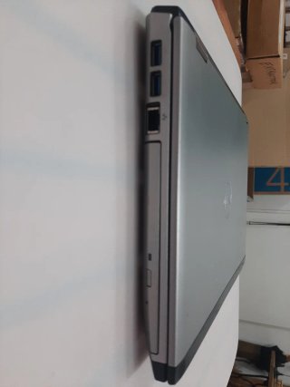 Portátil Dell Vostro 3350 i5