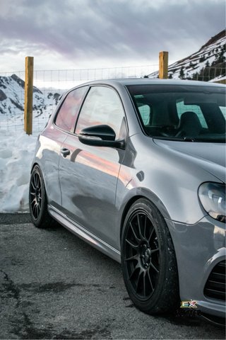 Volkswagen Golf R20