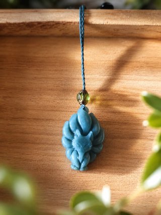 Colgante Kintsune de Jade Azul