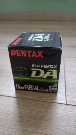 Objetivo Pentax DA 15mm f/4 ED AL Limited