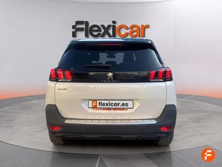 Peugeot 5008 Allure 1.2L PureTech 96kW (130CV) S&S