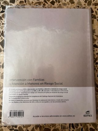Intervención con familias y atención a menores ...