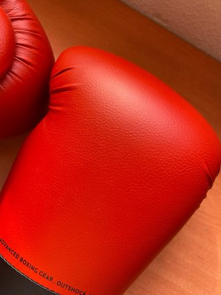 Guantes de Boxeo Outshock Rojos 12oz