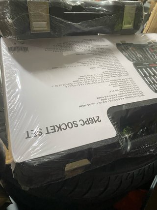 Maletin de herramientas 216 piezas y 108 piezas