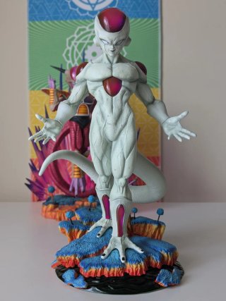 2 resinas de Freezer Dragon Ball
