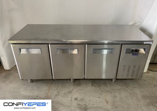 MESA PASTELERA REFRIGERADA