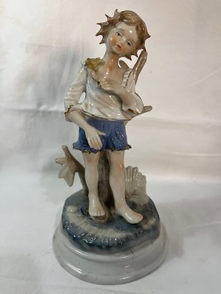Set Porcelana Landex: Reloj y Figuras