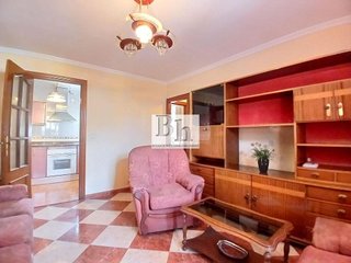 Piso en venta en Girón - Las Delicias - Tabacalera en Málaga