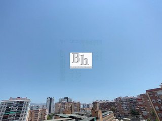 Piso en venta en La Luz - El Torcal en Málaga