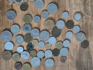 Lote de monedas variadas