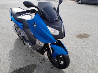 Maxi Scooter BMW Azul y Negra