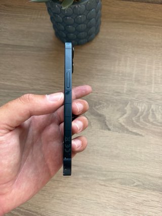 iPhone 13 128GB Midnight