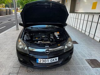 Opel Astra GTC 1.7 CDTi Sport
