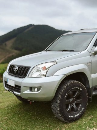 Toyota Land Cruiser 2003
