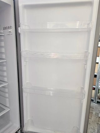 Frigorífico plateado