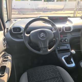 Citroën C3 Picasso 1.4 VTi Confort MANUAL