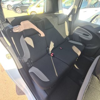 Citroën C3 Picasso 1.4 VTi Confort MANUAL