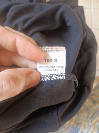 Vestitino nero con balze
