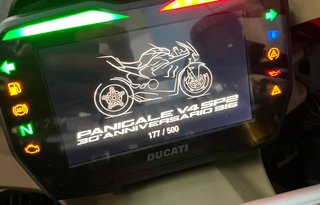 Ducati Panigale V4 SP2 30o Anniversário 916