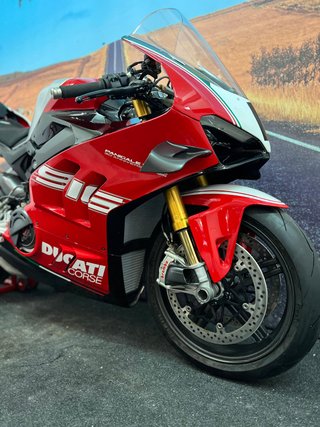 Ducati Panigale V4 SP2 30o Anniversário 916