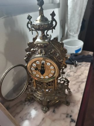 Reloj de sobremesa antiguo bronce