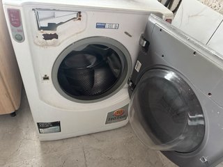 Lavadora Secadora Hotpoint Aqualtis