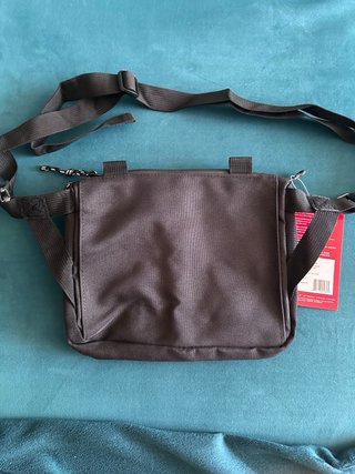 Bandolera Nike ACG Negra