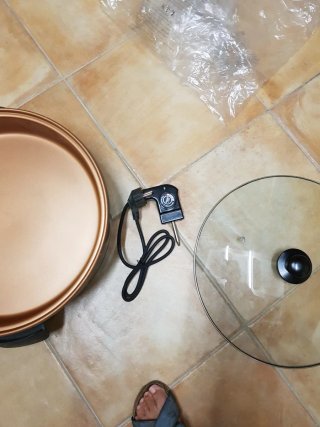 Pizza Pan Eléctrico Multi-Cooker NW407