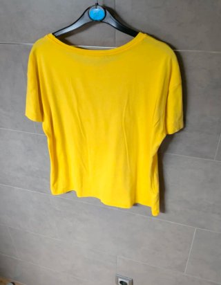 Camiseta Mango Amarilla Talla M