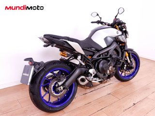 YAMAHA MT 09 SP