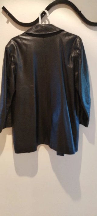 Americana larga vintage de piel negra auténtica