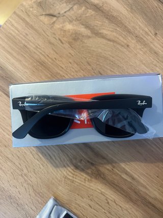 LIQUIDACION |  Ray-Ban negras polarizadas