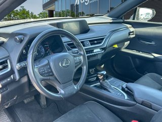 Lexus UX 250h Business 2WD 135 kW (184 CV)