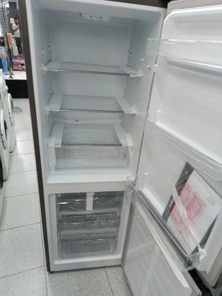 @Nevera Nueva Con Tara Una Años De Garantía@