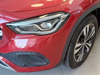 Mercedes-Benz GLA 200-2021
