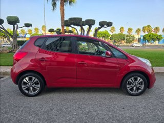Kia Venga 1.6 CRDi VGT 94kW (128kW) Drive