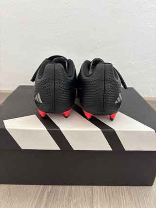 Botas de fútbol Adidas niño