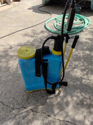 Máquina de fumigar Matabi azul 16 L