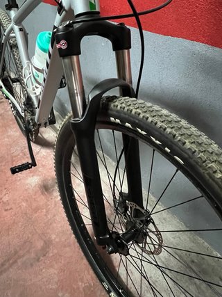 Bicicleta de Montaña Giant Talon