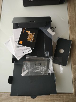 Caja vacía Sony Xperia S