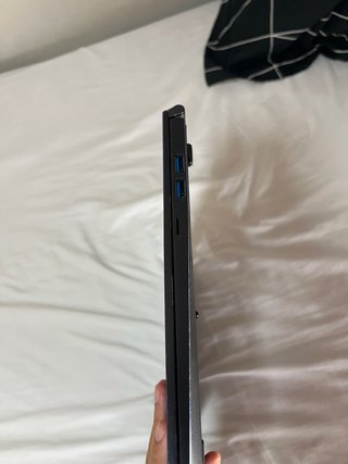 Portátil MSI Prestige 15 A10SC