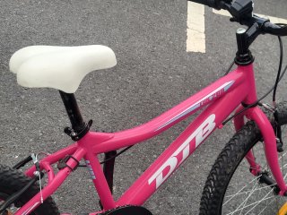 Bicicleta niña  de 20" rosa