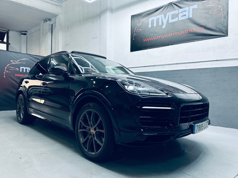 Porsche Cayenne 2020, foto 2
