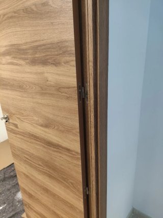 Puerta interior maciza madera
