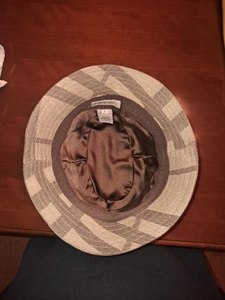 Conjunto Burberry Gorro y Guantes Beige/Marrón