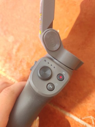 DJI Osmo Mobile 3 Combo