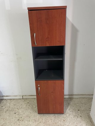 Muebles de oficina con almacenaje – armario